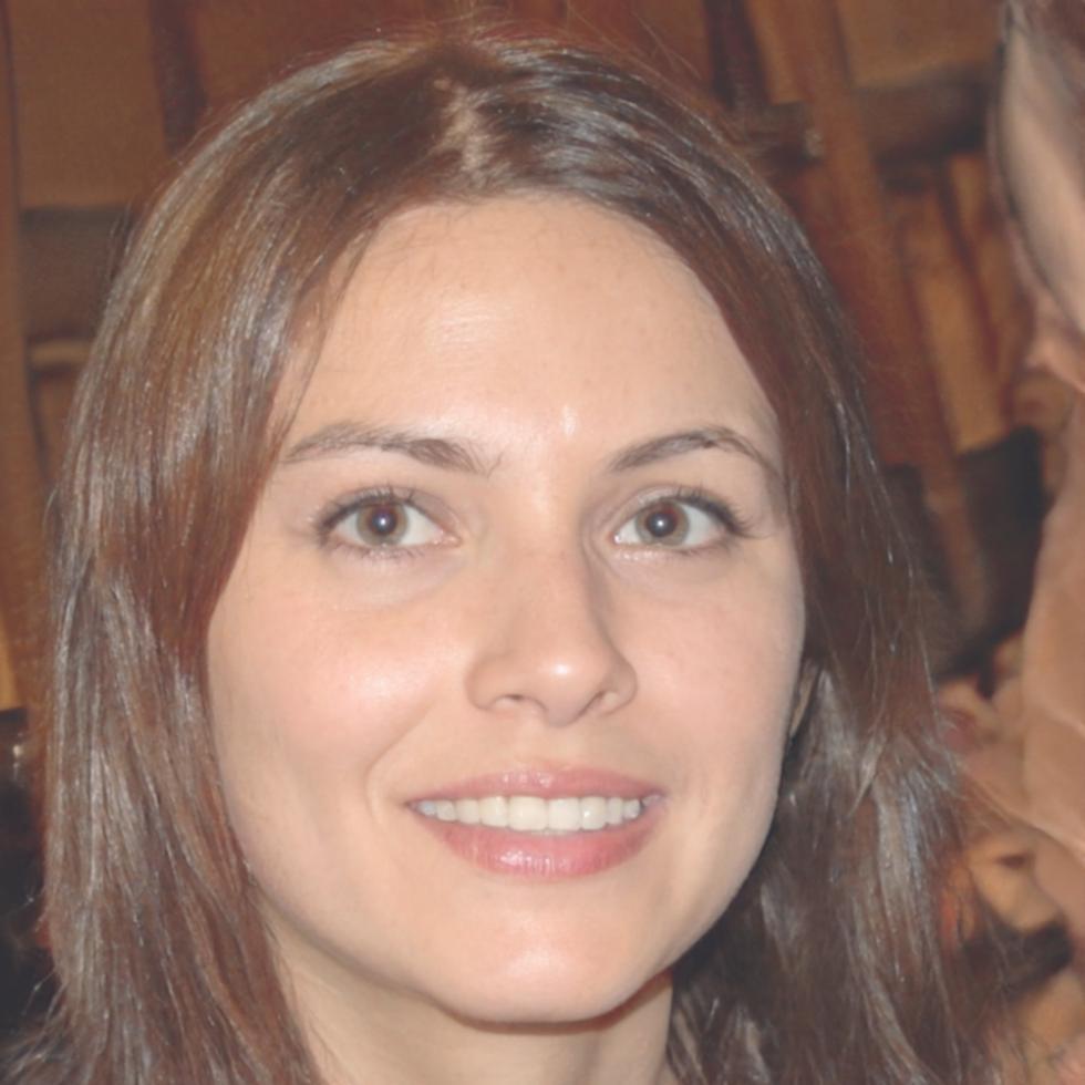 Dr. Anna Weber, Finanzanalystin
